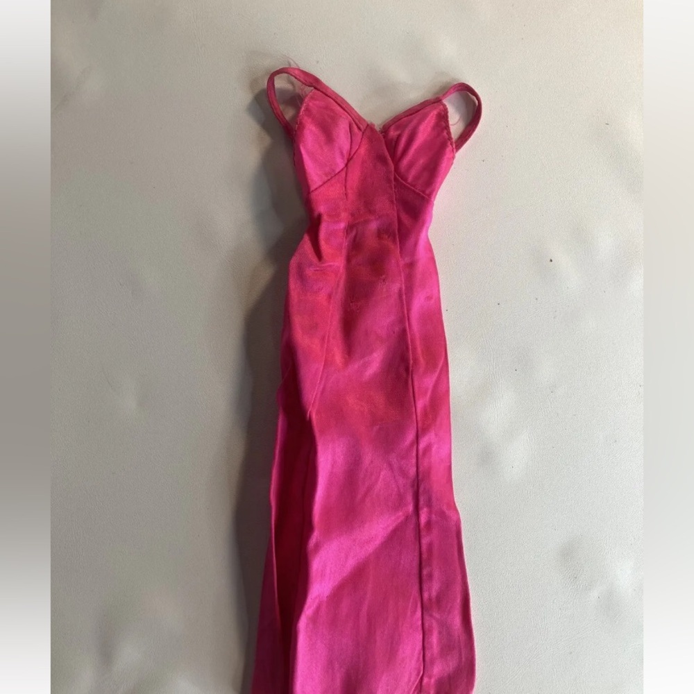 Barbie super star era 77 vintage fashion doll pink satin gown